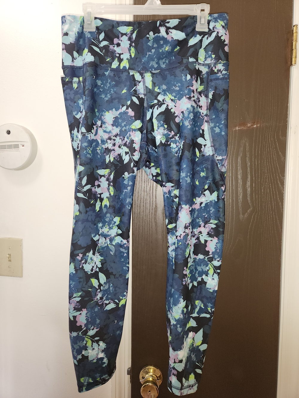 Old Navy Powersoft High Rise Floral Active Leggings